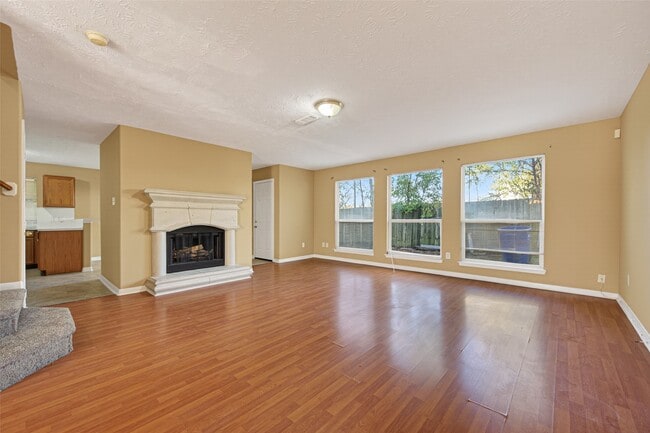 Building Photo - 3006 Palace Oaks Dr