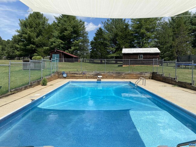 Building Photo - 2525 Ridge Rd