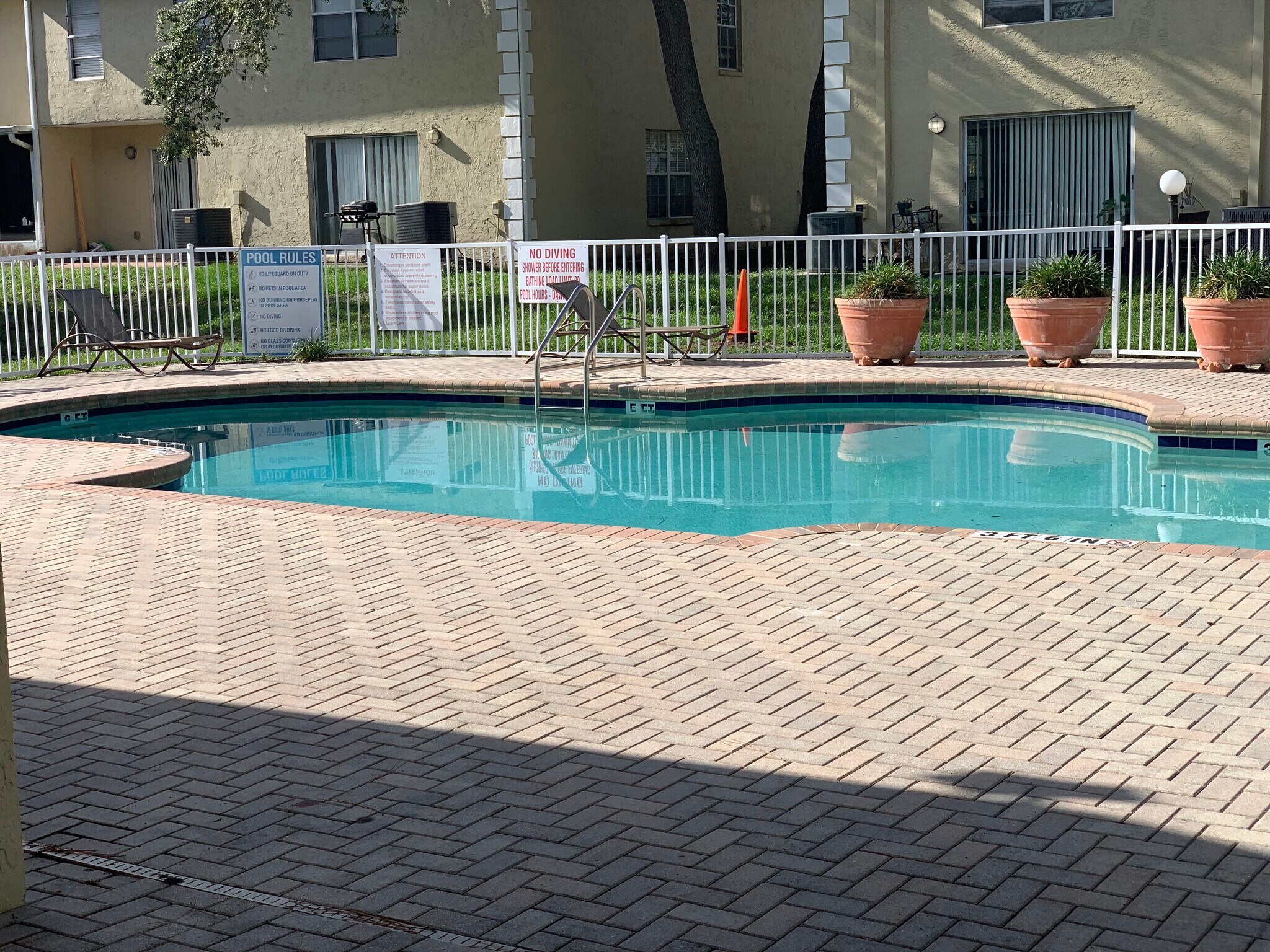 Building Photo - 5202 Sunridge Palms Dr