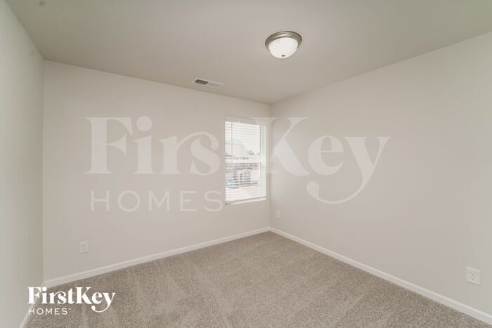 Building Photo - 6310 Mosley Glen Dr