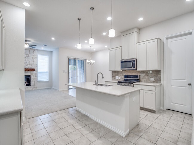 Building Photo - 17751 Shumard Oak Dr
