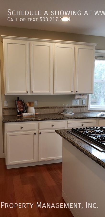 Building Photo - 14066 Chatham Ct