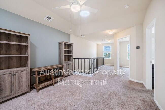 Building Photo - 730 Lost Pines Ln