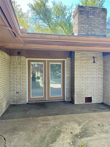 Building Photo - 100 Comanche Ct