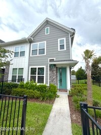 Building Photo - 11103 Diffusion Ct
