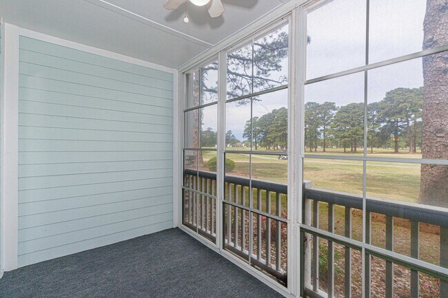 Building Photo - 4627 Wild Iris Dr