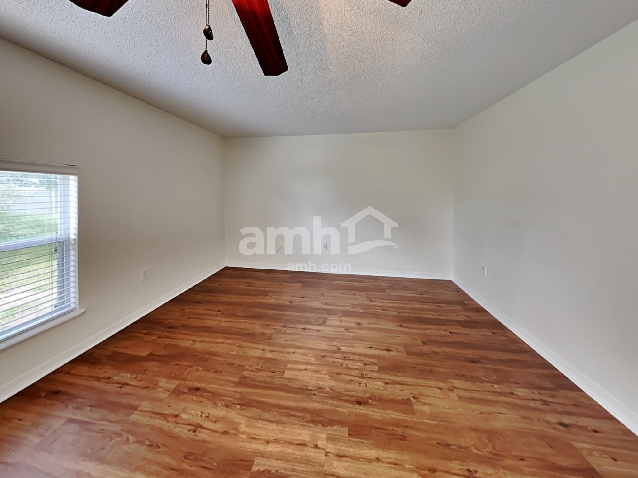Building Photo - 1742 Sail Ct