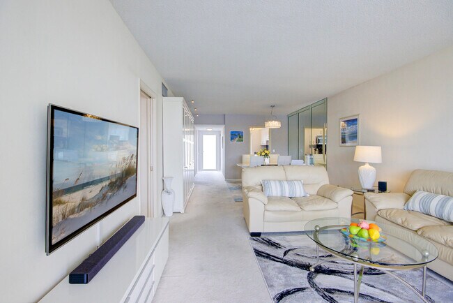 Building Photo - 3100 S Ocean Blvd