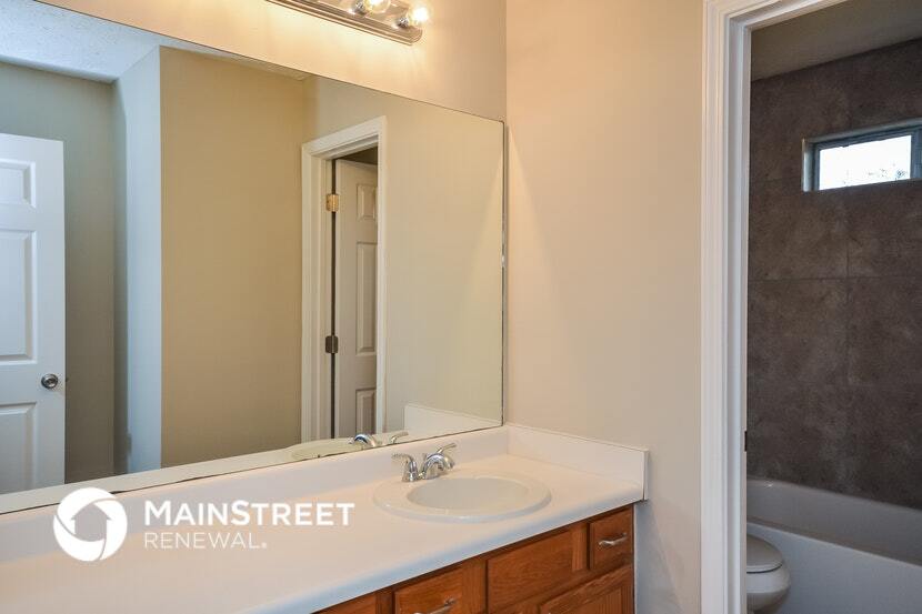 Building Photo - 145 Cinnamon Fern Cir
