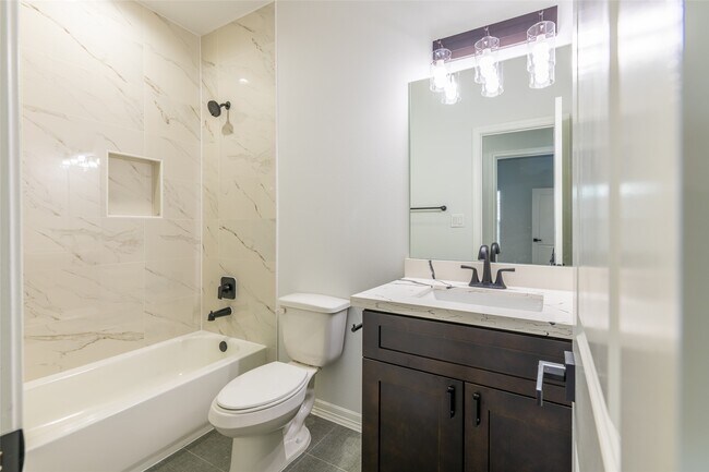 Building Photo - 9606 Champion Heavens Dr