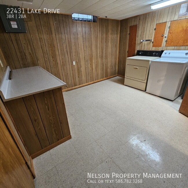 Building Photo - 22431 Lake Dr