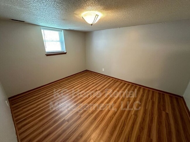 Building Photo - 1209 SW Westminister Rd