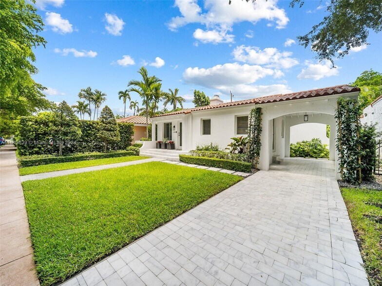 Building Photo - 1503 Columbus Blvd