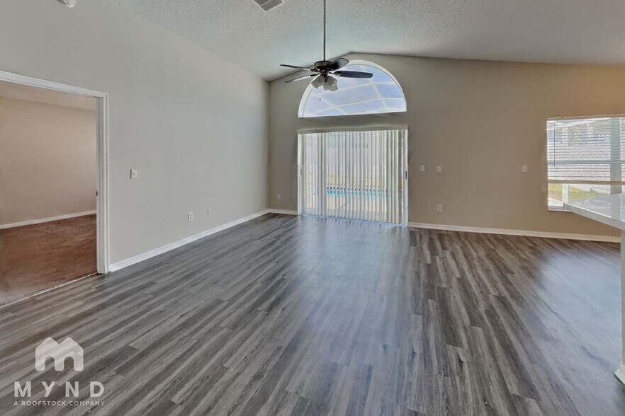 Building Photo - 8655 Wellington Loop