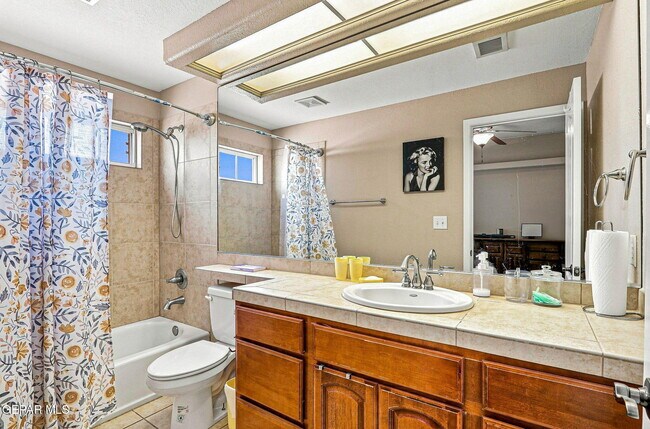 Building Photo - 13566 Emerald Coast Ln