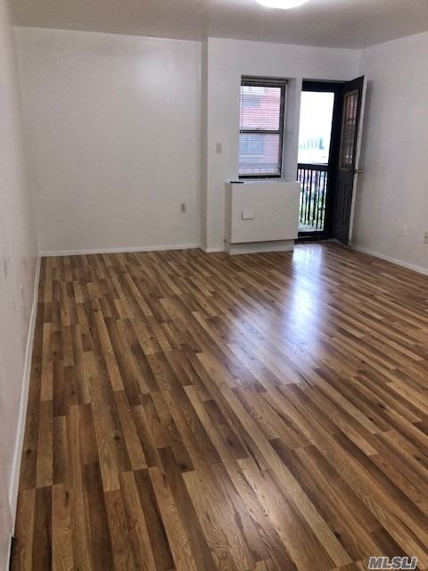 Building Photo - 87-30 62nd Ave