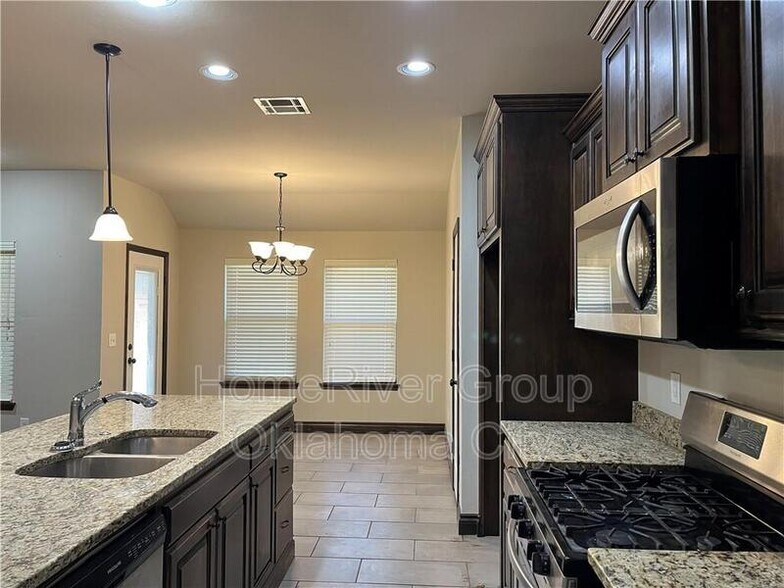 Building Photo - 4513 Wagner Lake Dr