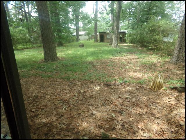 Building Photo - 6904 Dahlia Dr