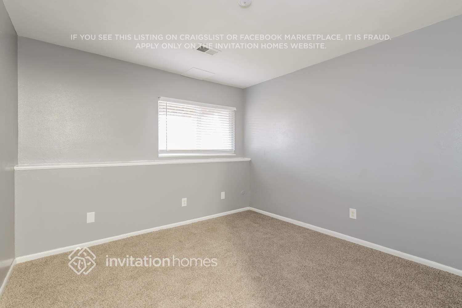 Building Photo - 3922 S Pagosa St