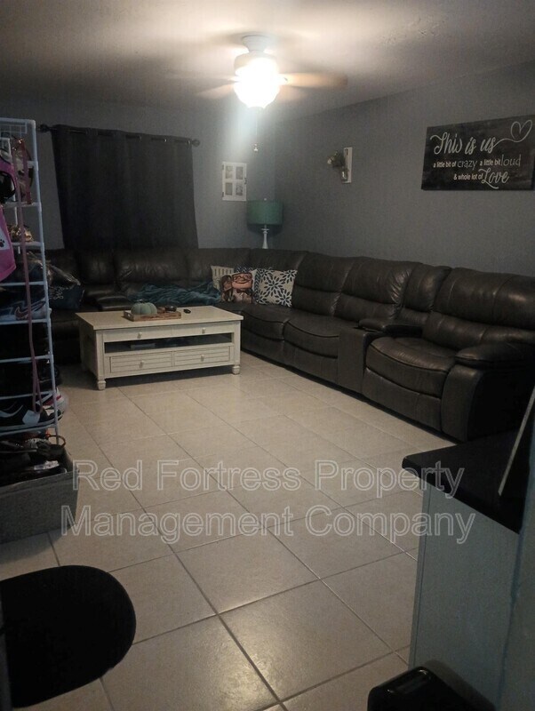 Building Photo - 11929 Corinne Lee Ct