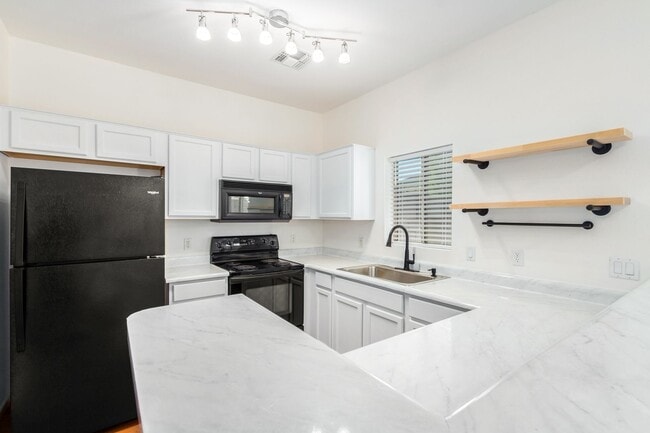 Building Photo - Beautiful Condo in Augusta Ranch (Gate Code: #4278)