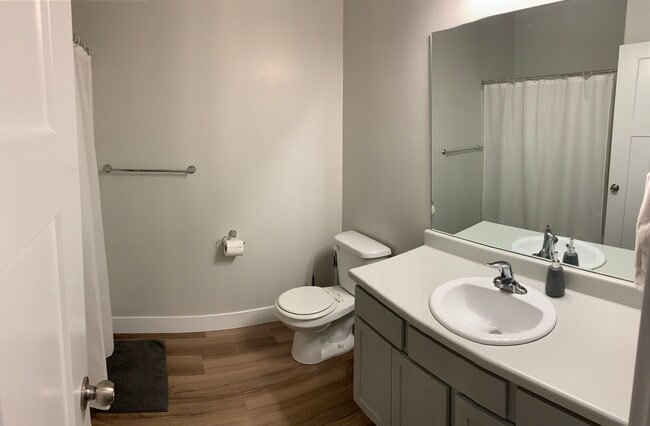 Building Photo - 13032 S Tortola Dr