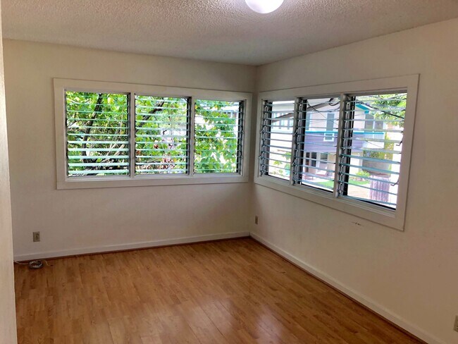 Building Photo - 425 Kawailoa Rd