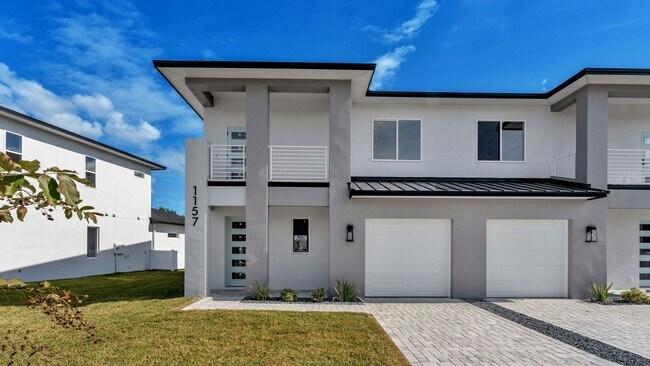 Building Photo - Stunning New Construction Villa for Rent Near Lake John