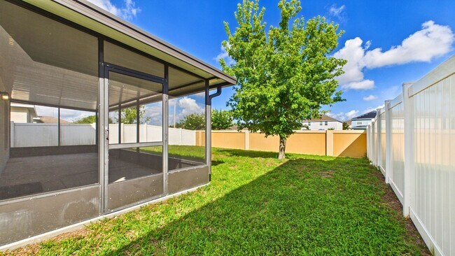 Building Photo - 4-Bedroom Home with Spacious Layout in Ayersworth Glen – Wimauma, FL