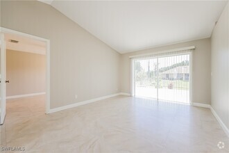 Building Photo - 1123 Carlfield Ave