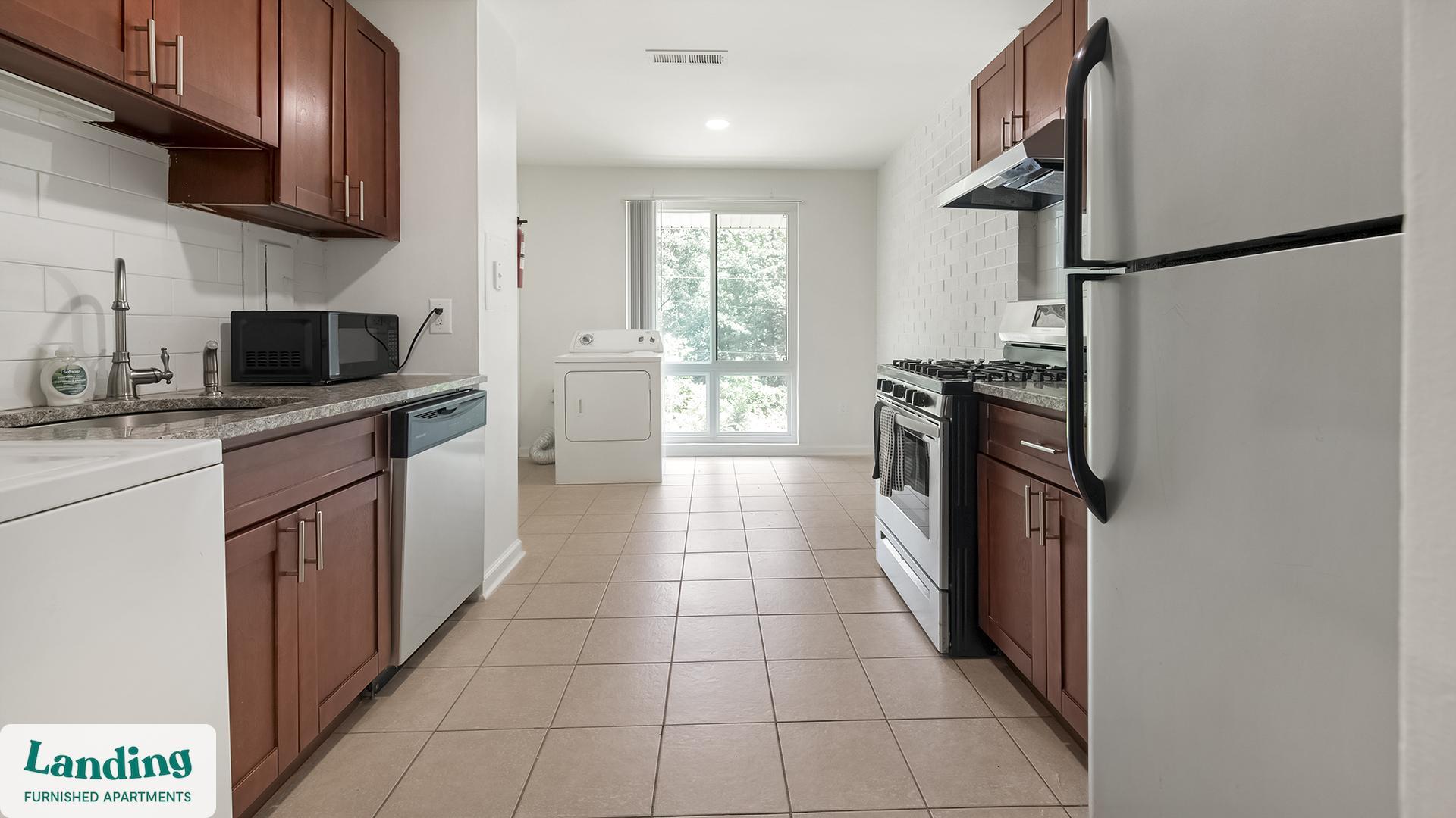 Building Photo - 6220 Springhill Dr