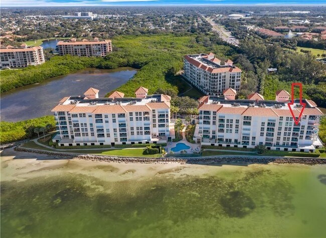 Building Photo - 4830 Osprey Dr S