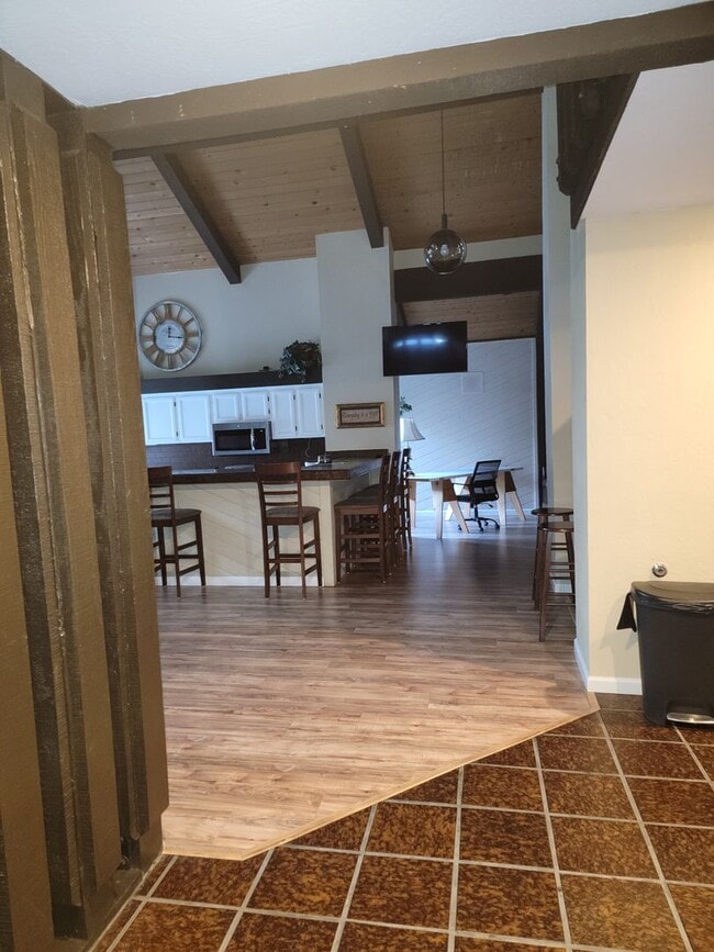 Building Photo - Condo in the most desired gated community ...