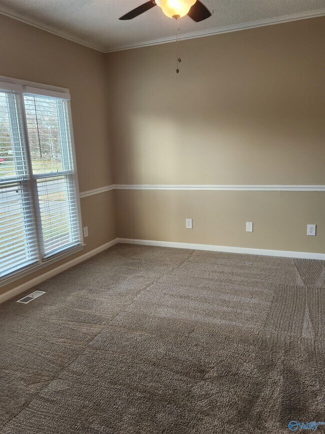 Building Photo - 106 Longleaf Ln