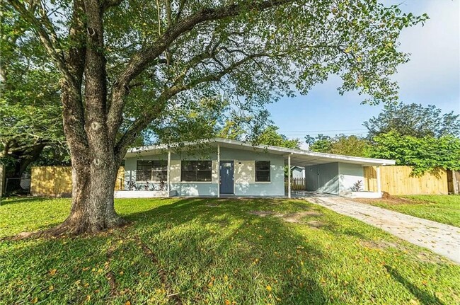 Primary Photo - Cozy Remodeled 3/2 in North Orlando! Avail...