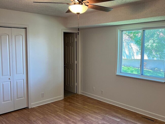Building Photo - 3514 Glory Cir
