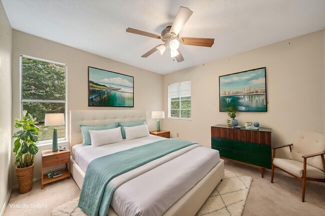 Building Photo - 3812 Redbud Dr