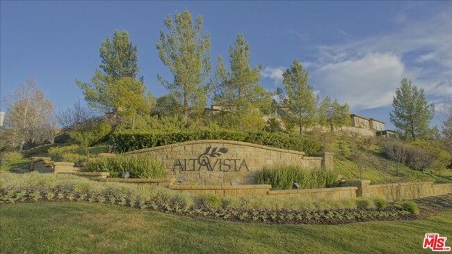 Building Photo - 27866 Alta Vista Ave