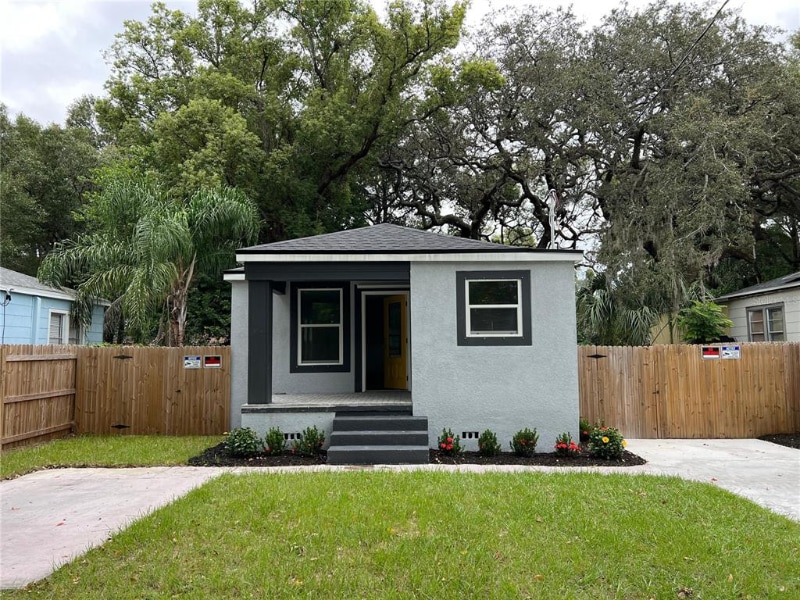 Building Photo - 908 E Cayuga St