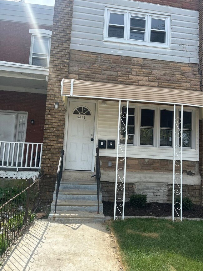 Building Photo - 2Br apartment in (duplex) 1st floor