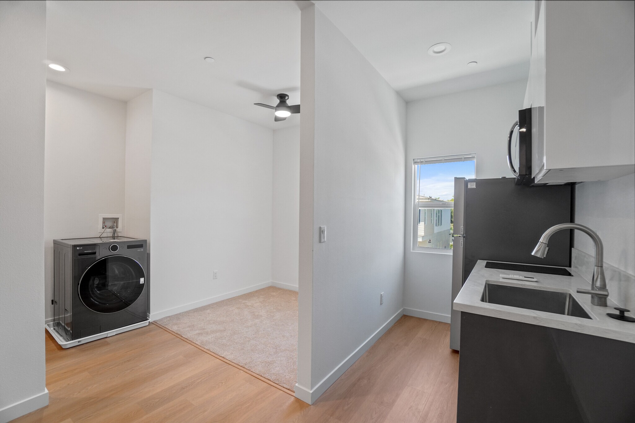 Interior - 2225 Bonita Ct