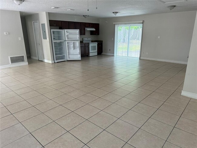 Building Photo - 4609 Marbello Blvd