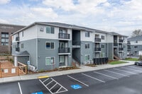 Building Photo - Walnut Trail