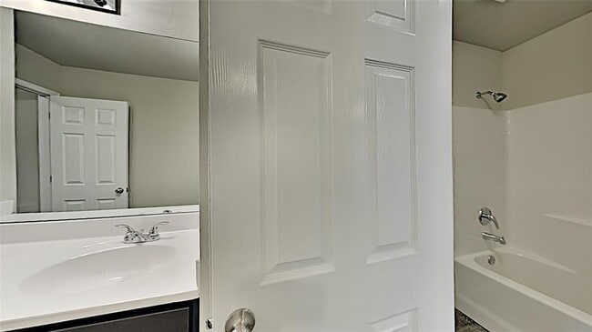 Building Photo - 11512 NW 97th St