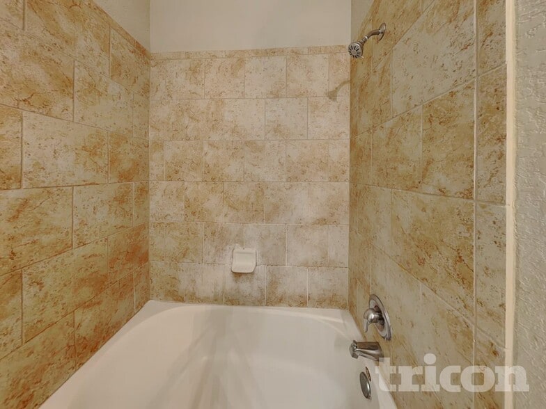 Building Photo - 6411 Candlepass Dr