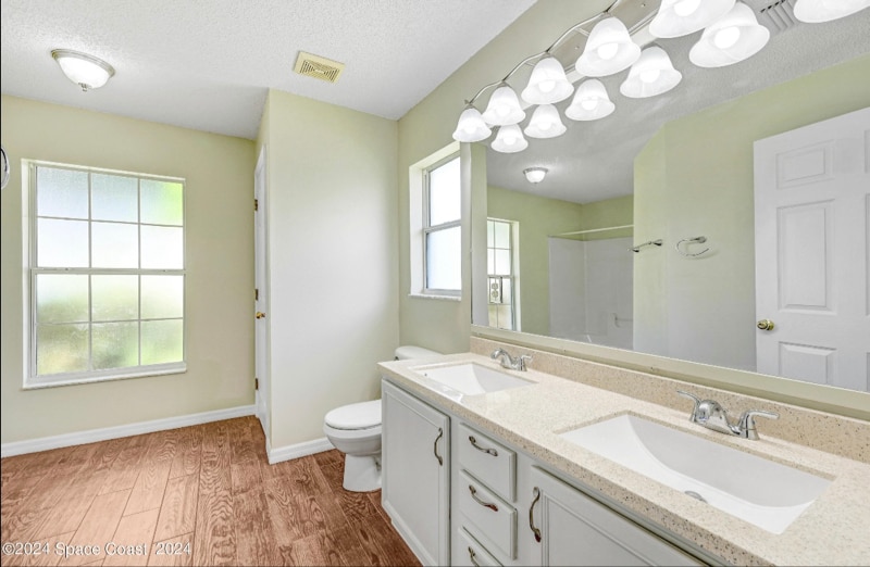 Building Photo - 2711 Stratford Pointe Dr