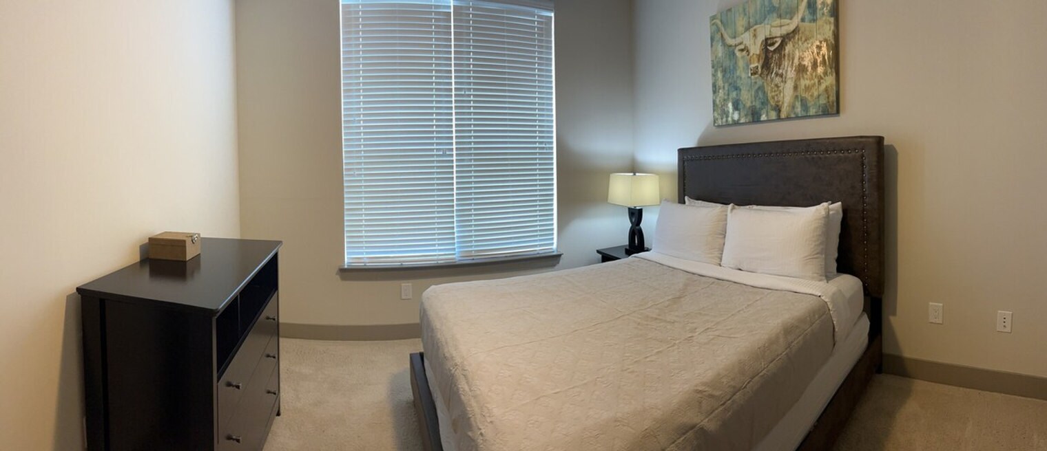 Building Photo - 5720 Carnegie Blvd