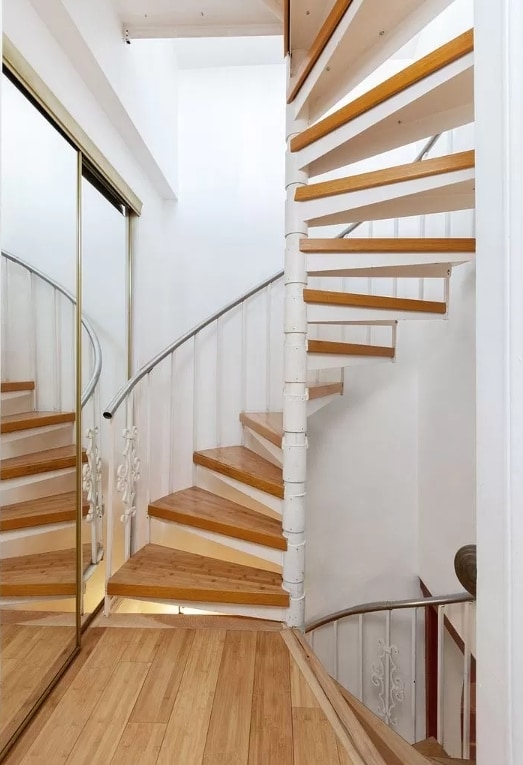 Building Photo - 3110 Highland Ave