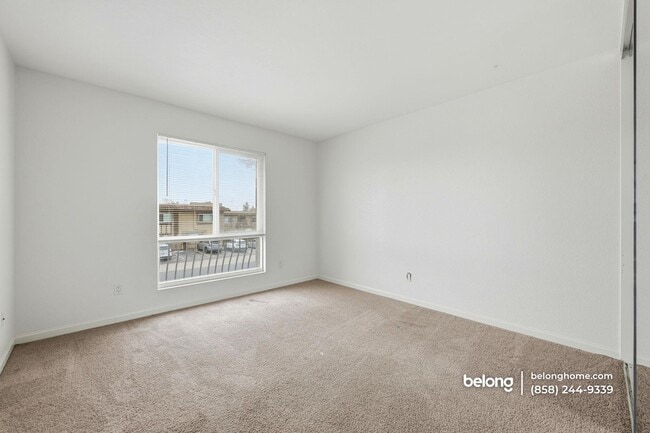 Building Photo - 6666 Beadnell Way