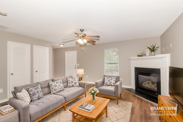 Building Photo - 628 Stadler Pointe